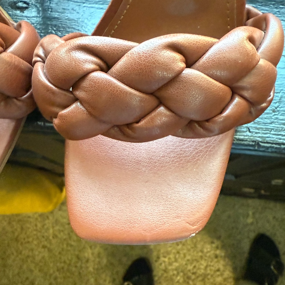 Liliana Women's Brown Braided heel Sandals - Picture 4 of 10